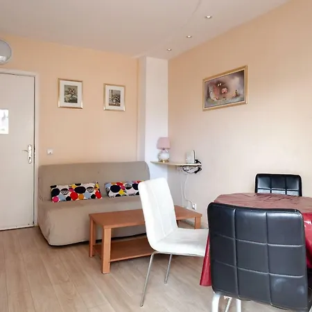 Apartamento Tajinaste شقة *